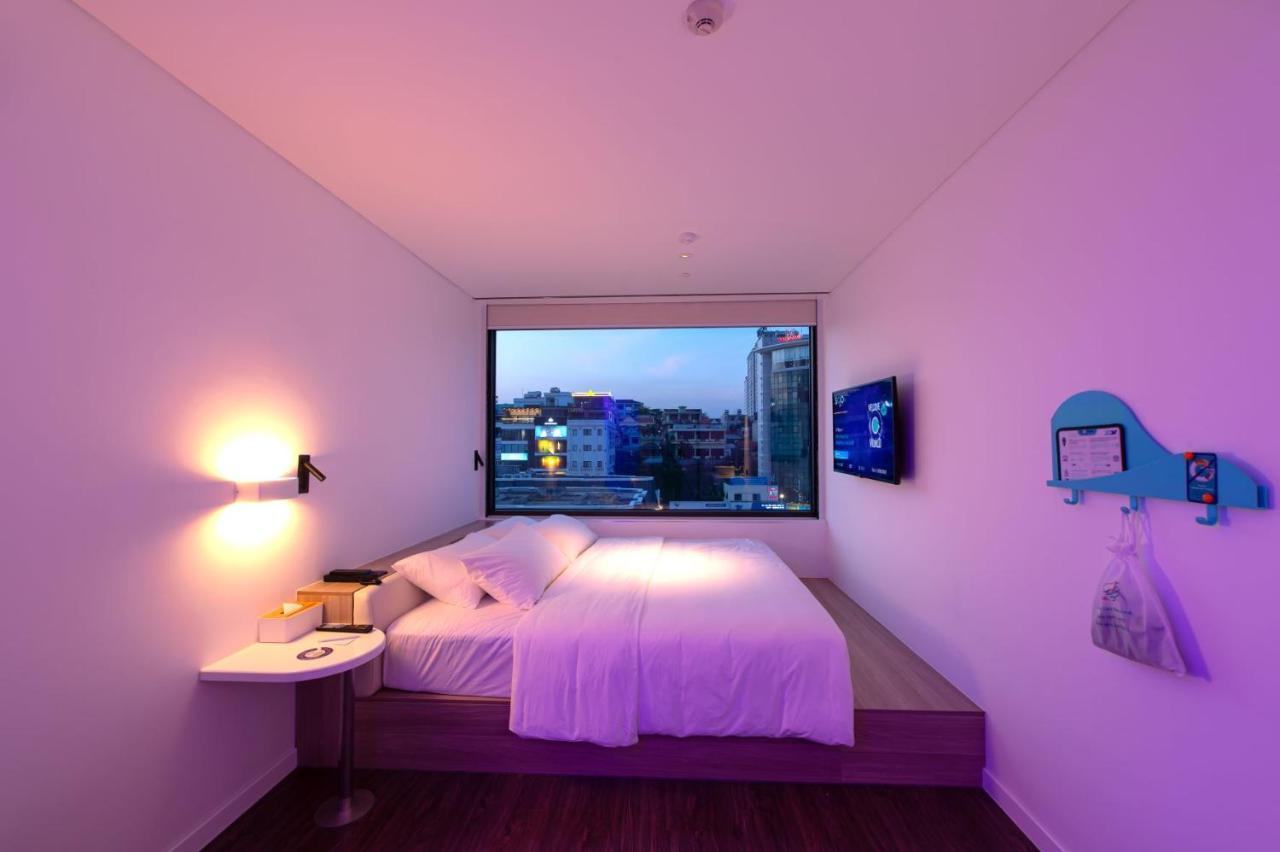 Tru By Hilton Ha Long Hon Gai Centre Hotel Exterior foto